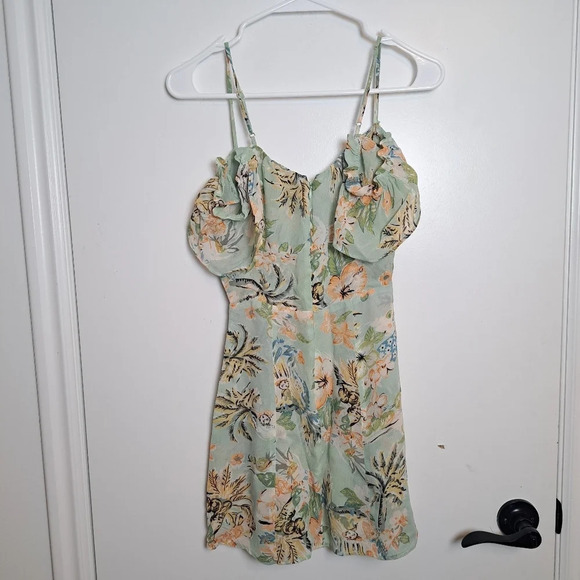 Reformation Green Tropical Floral Chiffon Off The Shoulder Mini Dress Size 2 - Picture 4 of 9